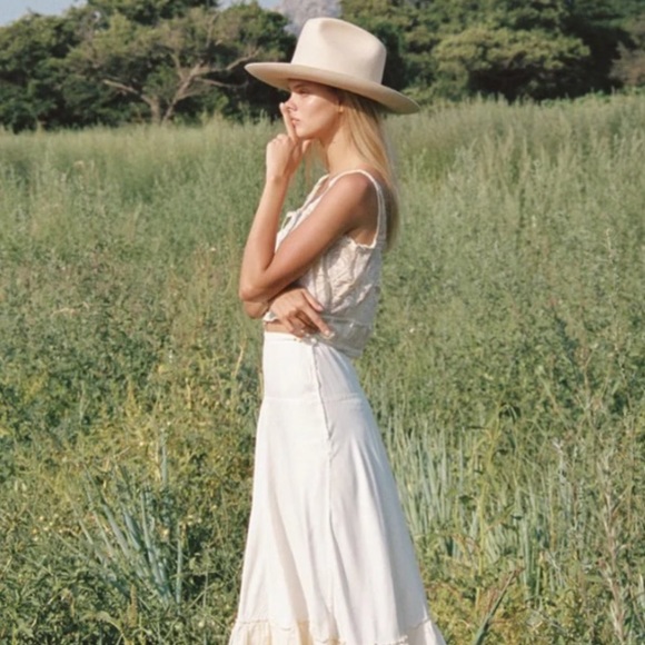 NEW! Rare Lack of Color Western Goldfinger hat - Picture 2 of 9